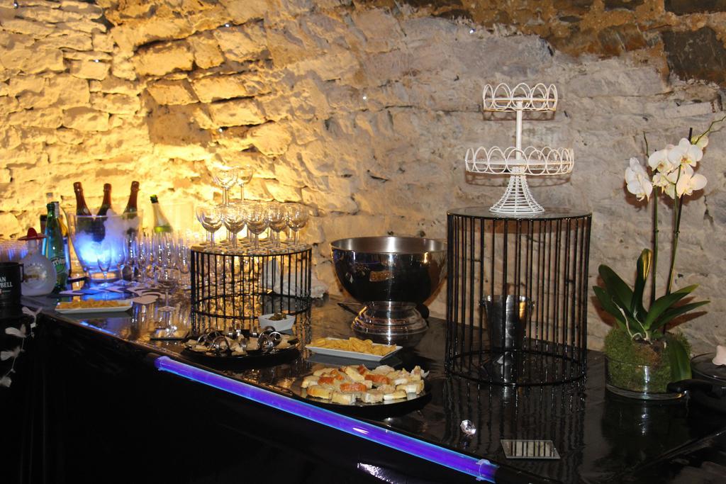 Domaine D'Alcapies Bed and Breakfast Saint-Jean-dʼAlcapiès Buitenkant foto