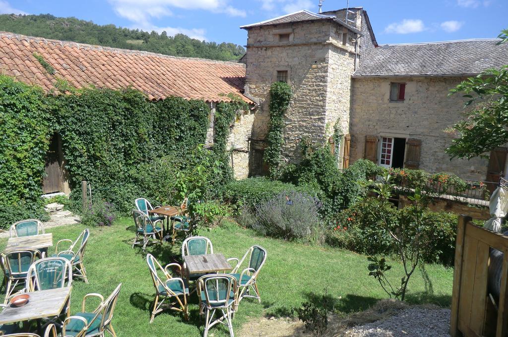 Domaine D'Alcapies Bed and Breakfast Saint-Jean-dʼAlcapiès Buitenkant foto